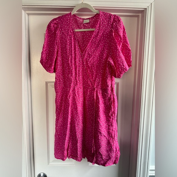 a new day Dresses & Skirts - Women's Balloon Short Sleeve Wrap Dress - A New Day Pink Polka Dot XL